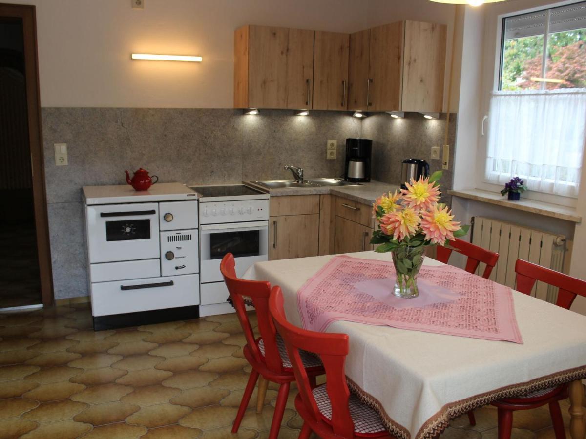 Modern Apartment In Goggersreut With Terrace Rohrnbach Bagian luar foto